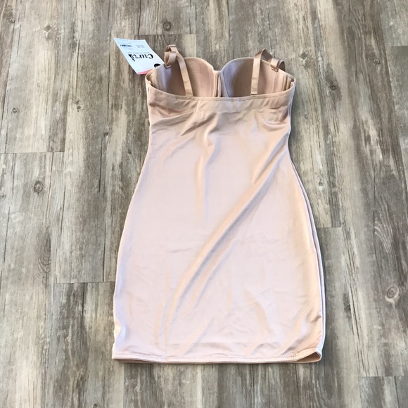 NWT Curves 38 C Nude Comfort Control Shapewear - Picture 2 of 9